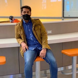 Meet your Posher, Fakhar